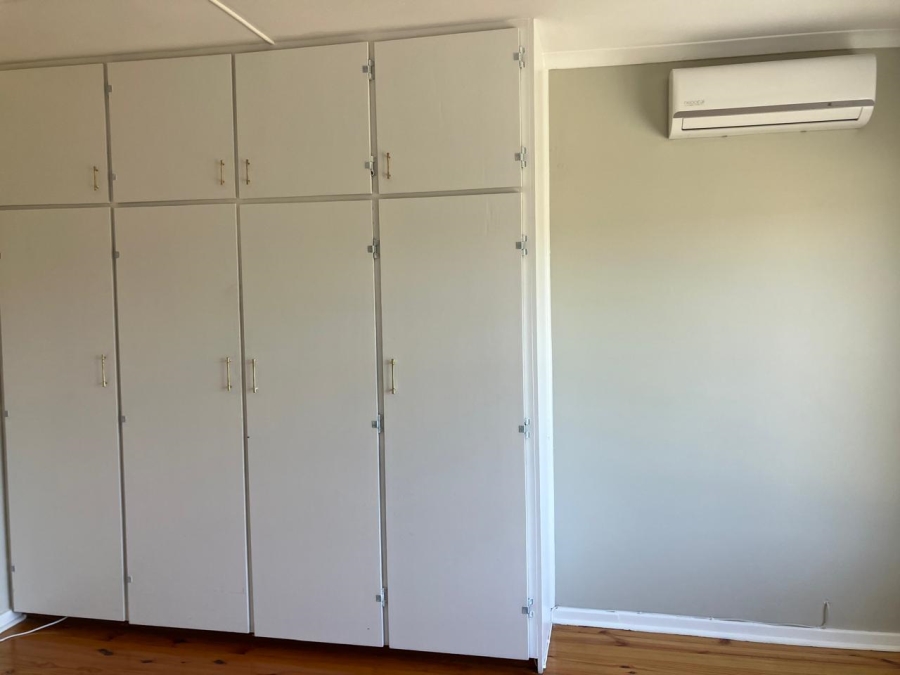 To Let 4 Bedroom Property for Rent in Vanes Estate Eastern Cape